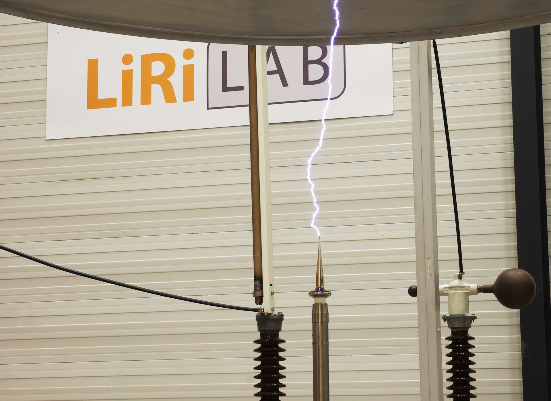 LiRi center to Certificate Early Streamer Emission Lightning Rods 